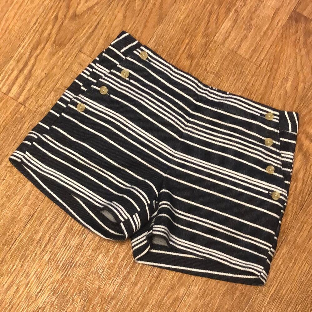 Banana Republic Black and White Striped Sailor Shorts with Button Accents Size 2